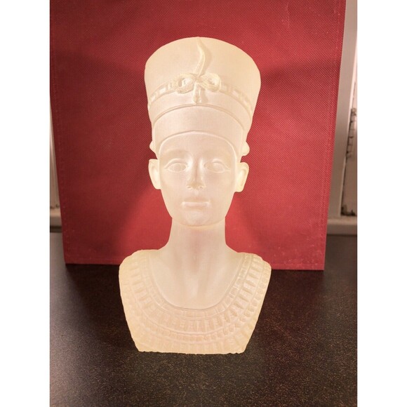 Queen Nefertiti Acrylic Resin Bust Egyptian Sculpture Replica Egyptian Art Decor - Picture 5 of 16